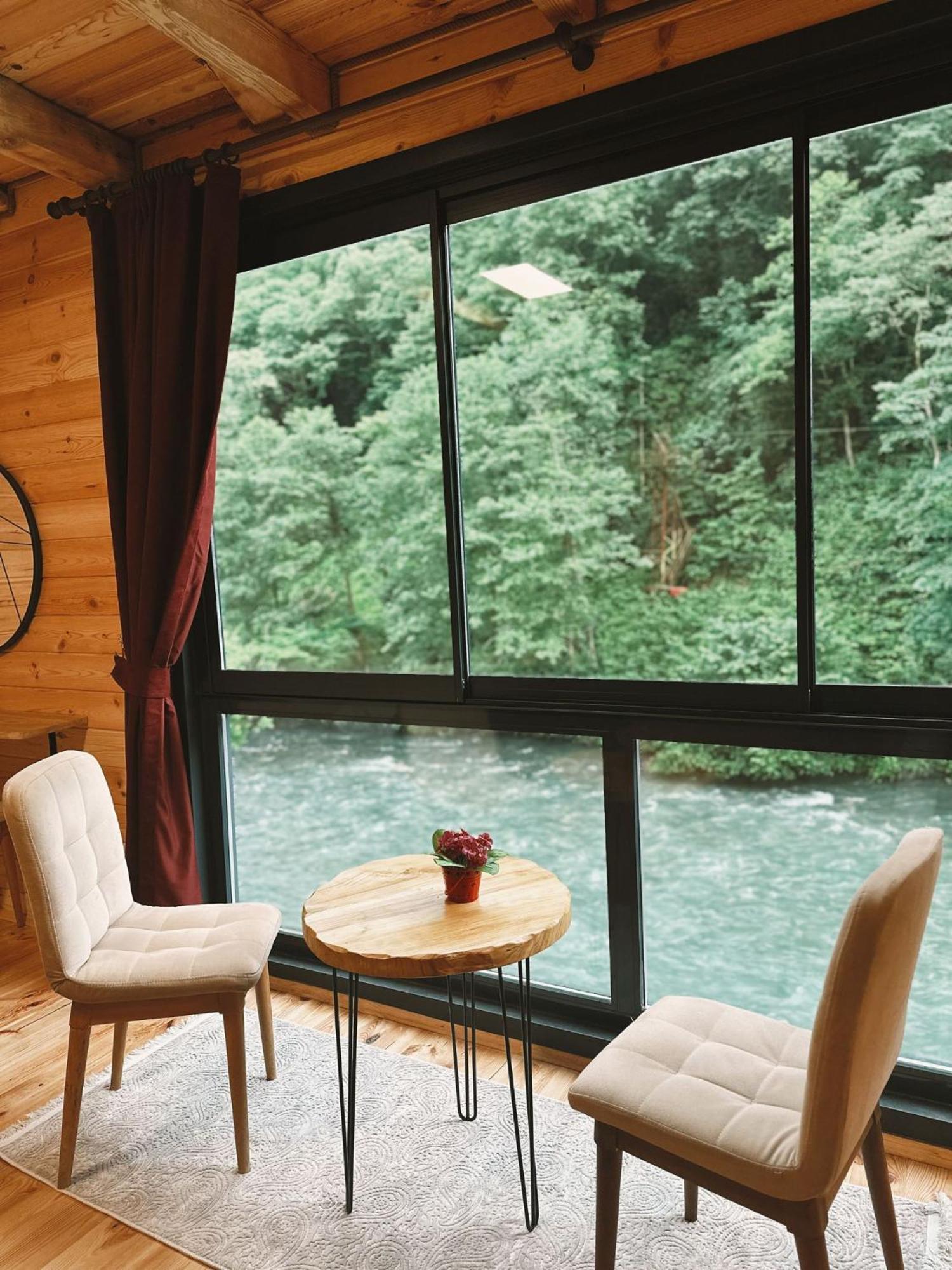 Kiana Bungalov Bed and Breakfast Ardeşen Exteriör bild
